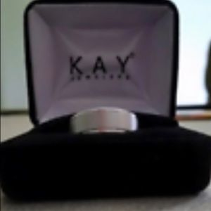 Men’s wedding band